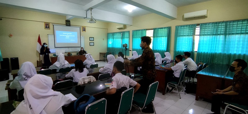 Workshop MC and Public Speaking SMP Negeri 9 Surakarta