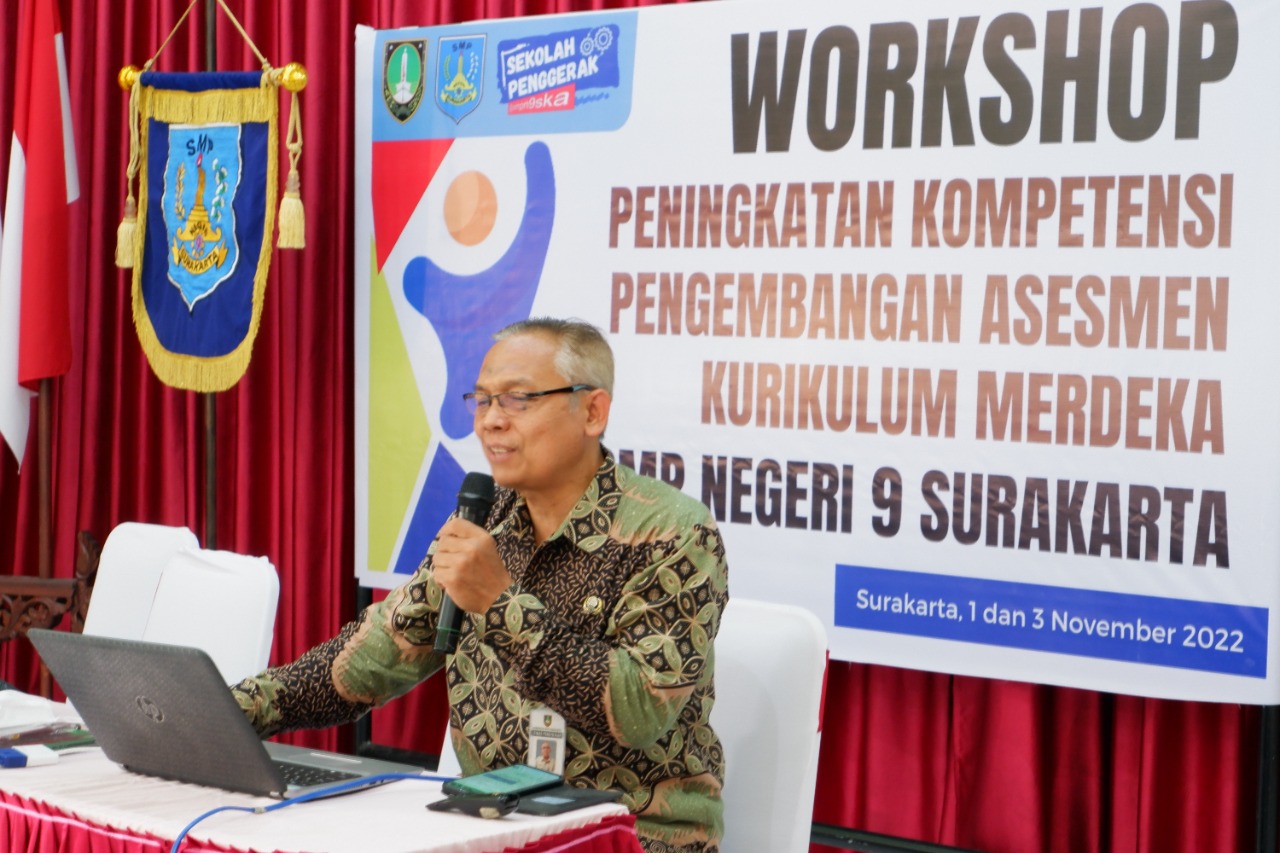Workshop Persiapan Akreditasi dan Pelaporan Hasil Asesmen PSP SMP Negeri 9 Surakarta (1&3/11/2022)