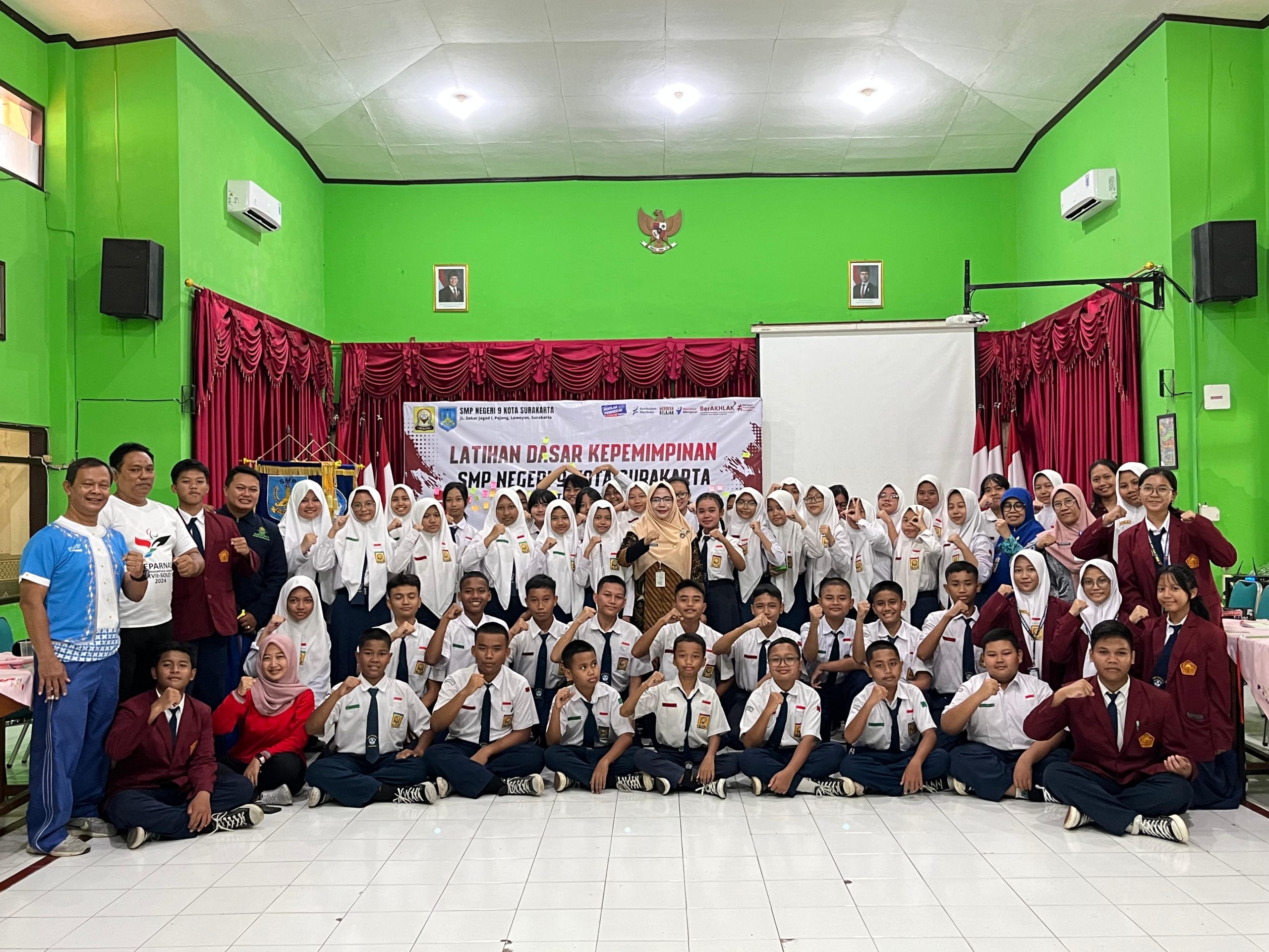 Latihan Dasar Kepemimpinan OSIS dan MPK SMP Negeri 9 Kota Surakarta Masa Bakti 2024-2025, Rabu-Jumat (22-24/1/2025)