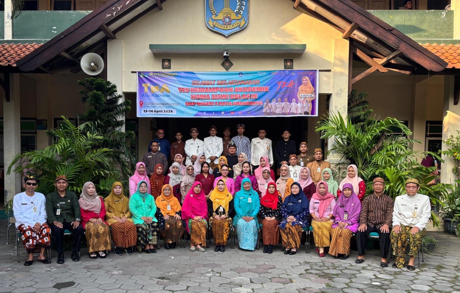 Peringatan Hari Kartini di SMP Negeri 9 Kota Surakarta, Selasa (21/4/2026).